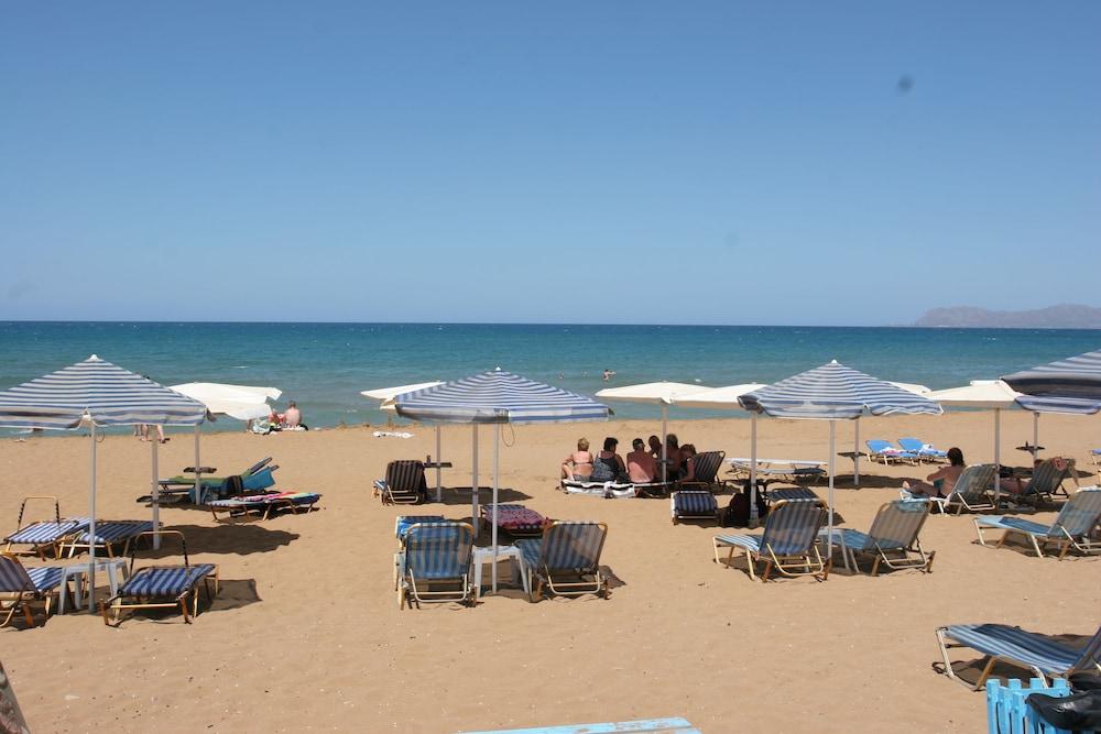 Lia Beachfront Apartments Stalós 외부 사진