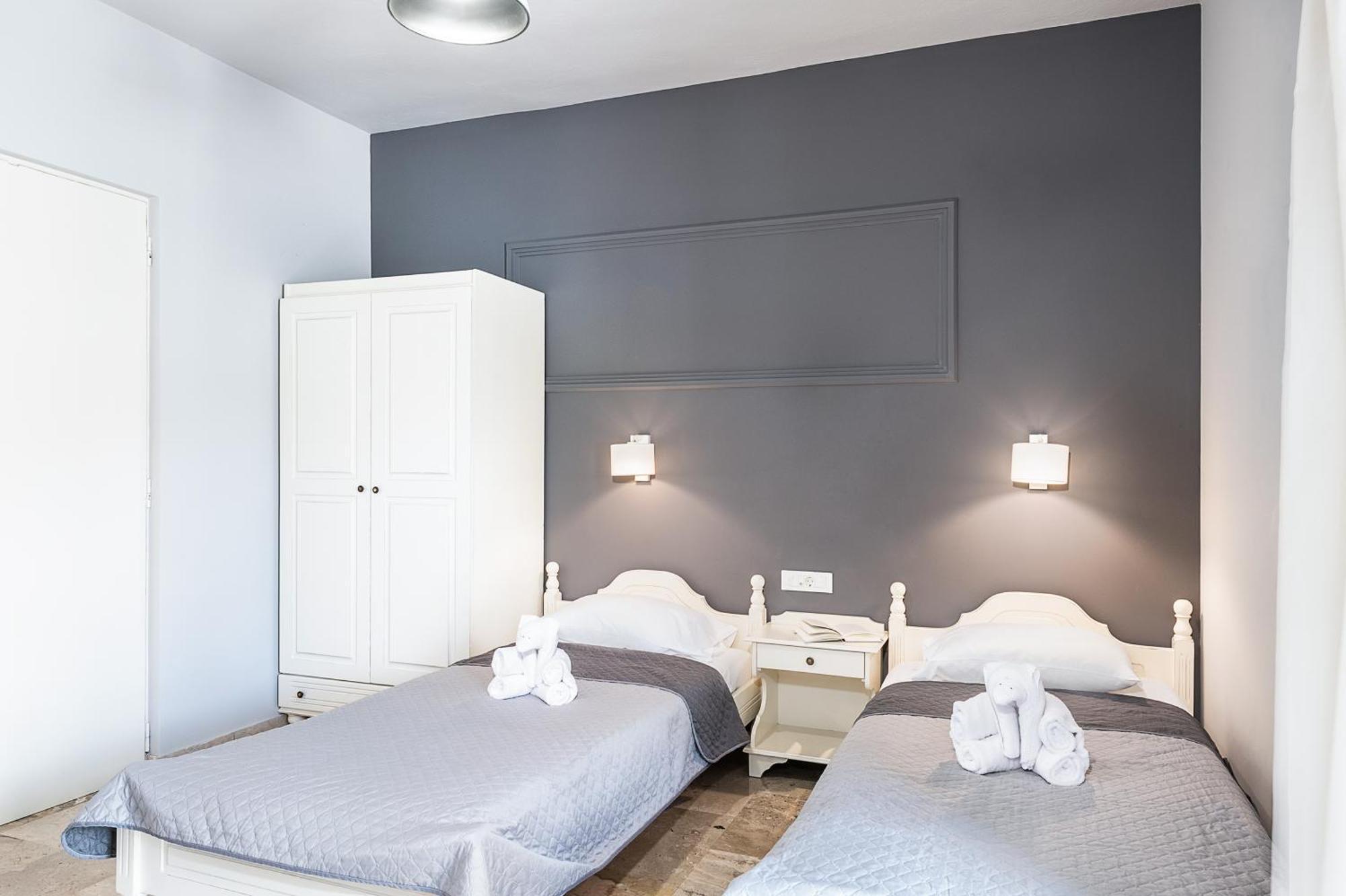 Lia Beachfront Apartments Stalós 객실 사진