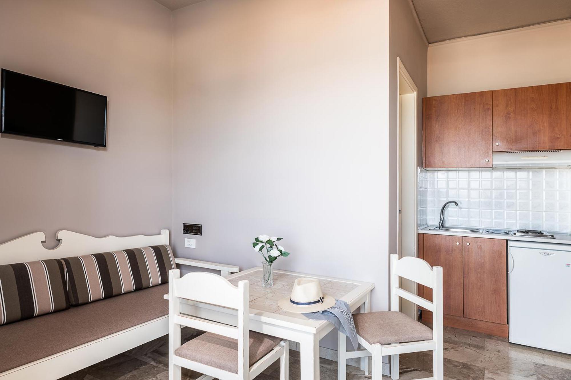 Lia Beachfront Apartments Stalós 외부 사진