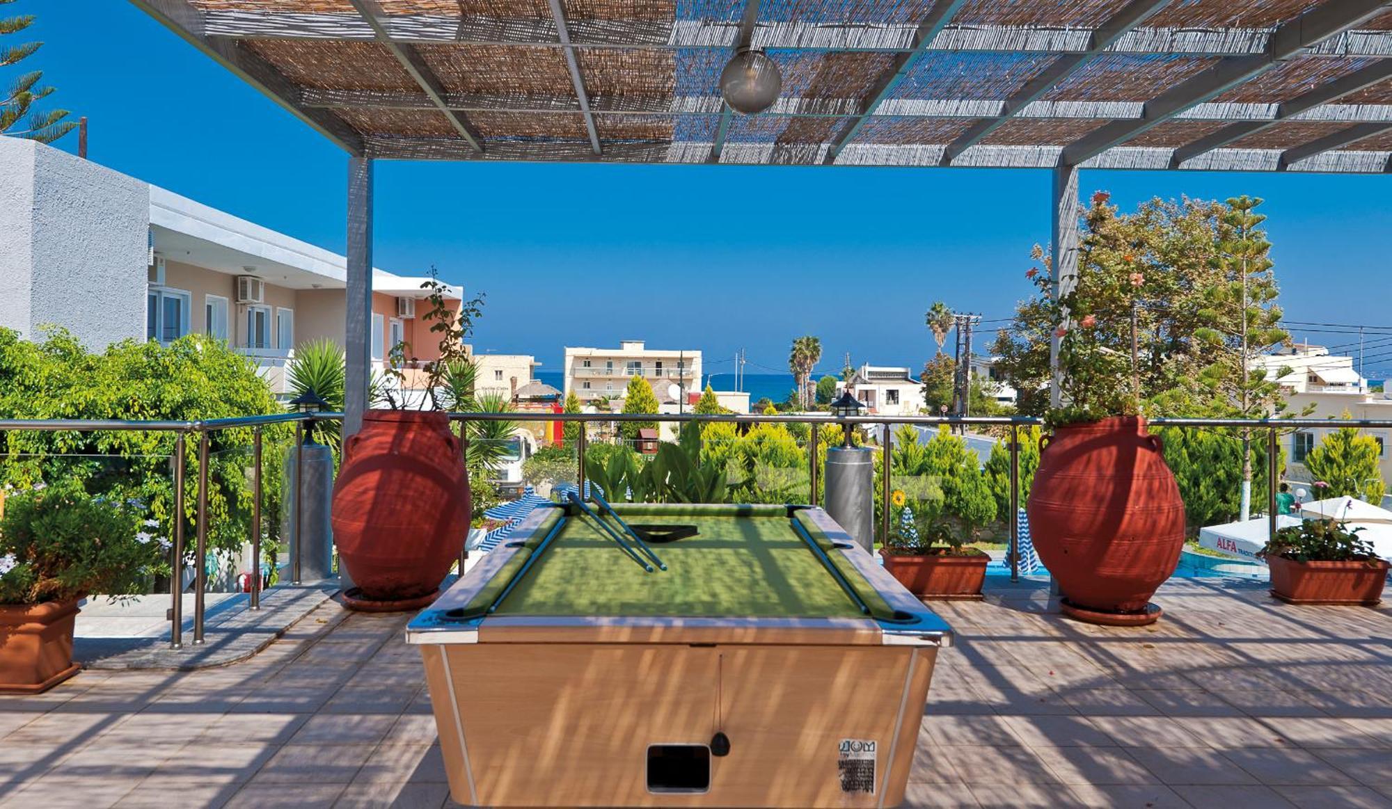 Lia Beachfront Apartments Stalós 외부 사진