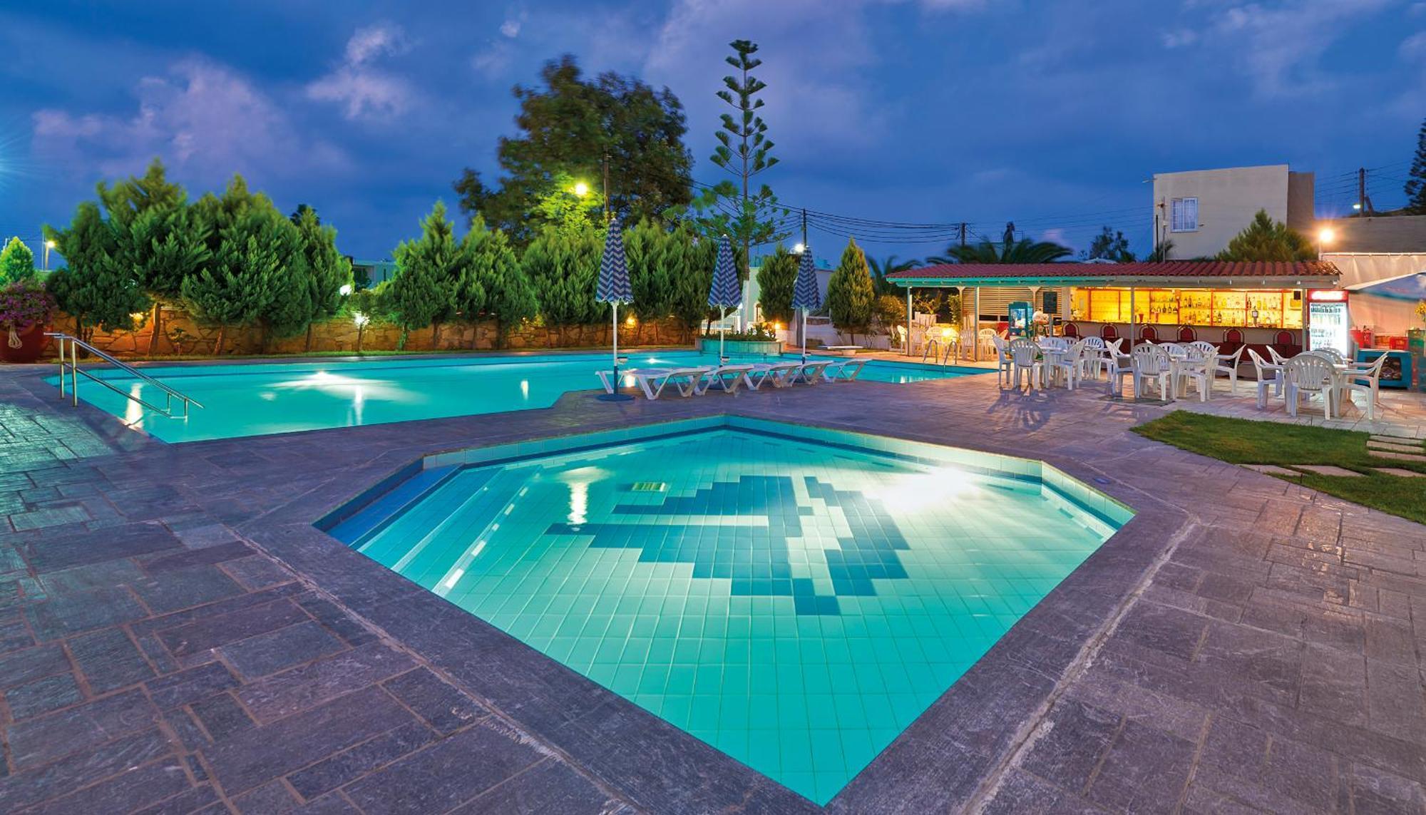 Lia Beachfront Apartments Stalós 외부 사진